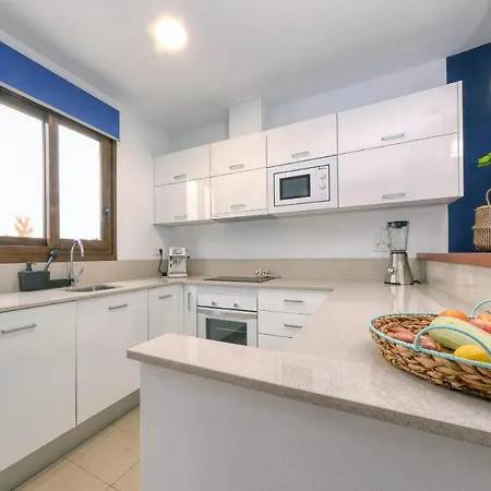 Сasa de vacaciones Casa Bleu 2 Floors ,2 Bedrooms ,equipped Kitchen ,balcony ,terrace And Grill