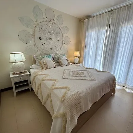 Casa Bleu 2 Floors ,2 Bedrooms ,equipped Kitchen ,balcony ,terrace And Grill Puerto Calero